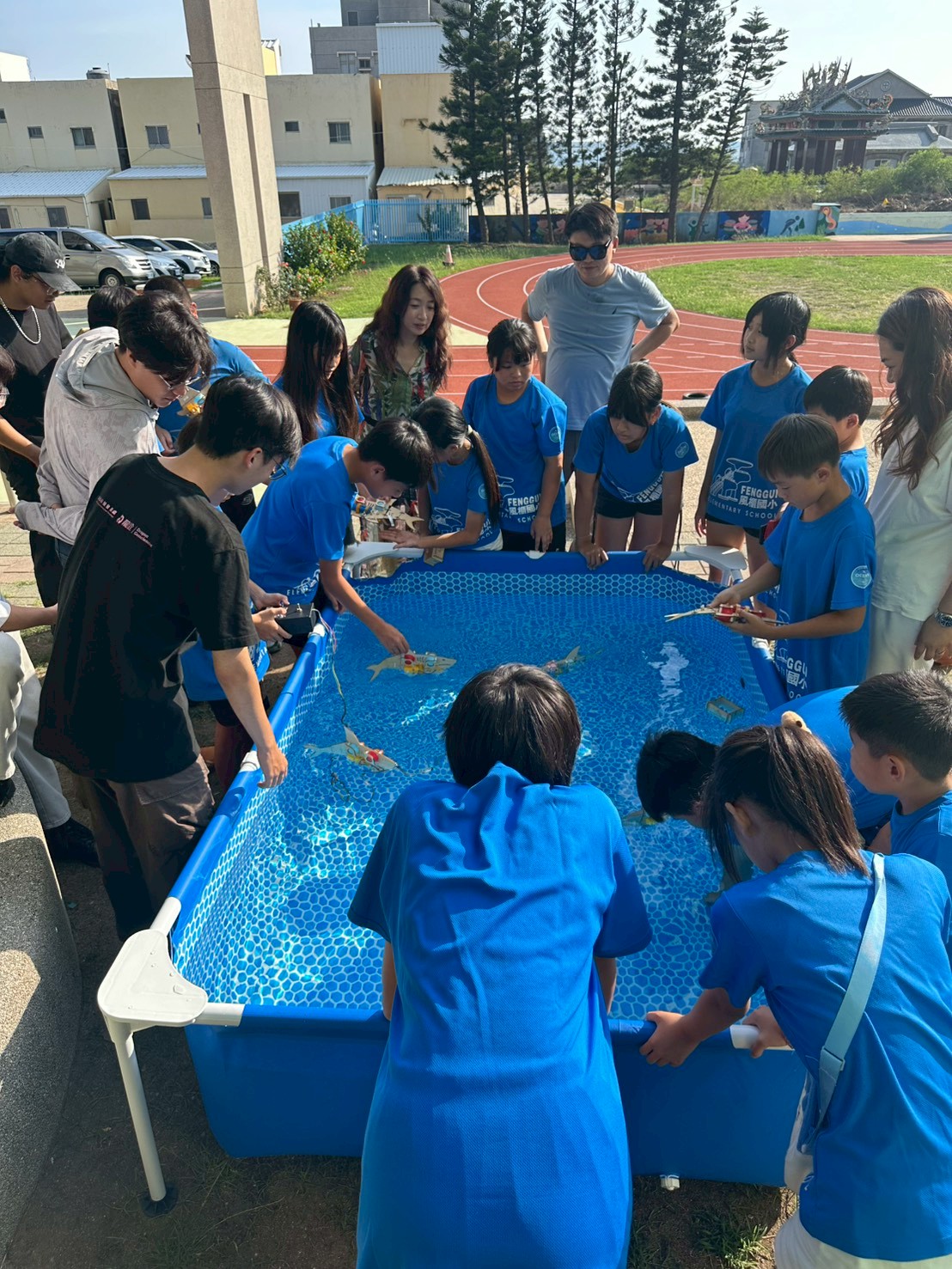 從組裝機械魚開始 高科大USR團隊以行動打造海洋教育示範基地